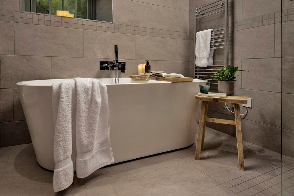 Luxury self catering holiday cottage: Heavenfield Cottage, sleeps 2, Wall, Hexham